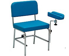 Armchairs tables and accessories for blood extraction