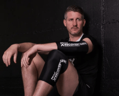 TMX® Compression Sleeves with Hot and Cold Therapy TMX® Compression Sleeves with Hot and Cold Therapy