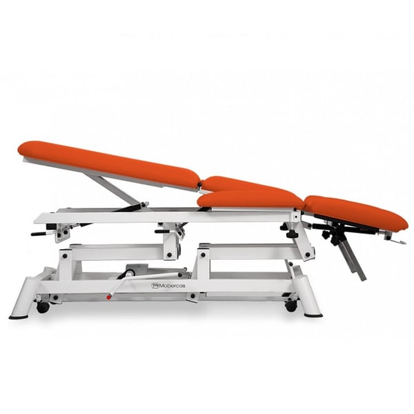 Multifunctional hydraulic treatment table for osteopathy: nine sections, with negative reclining backrest, armrests, central fold, Trendelenburg position and retractable wheels