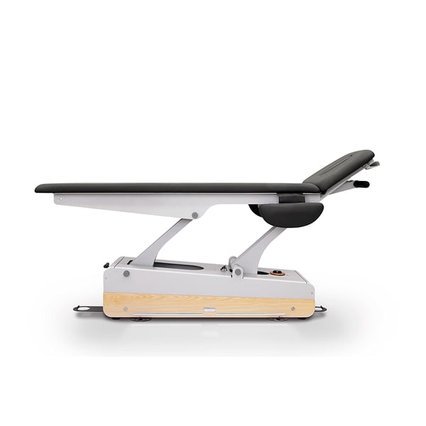 Swop 2W Pro Physio electric osteopathy table: two bodies, with folding side armrests, adjustable headrest, one motor, customizable and seamless upholstery