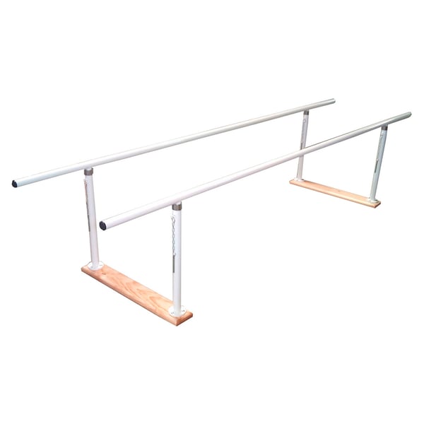 Parallel bars for walking exercises: foldable and height adjustable to three meters