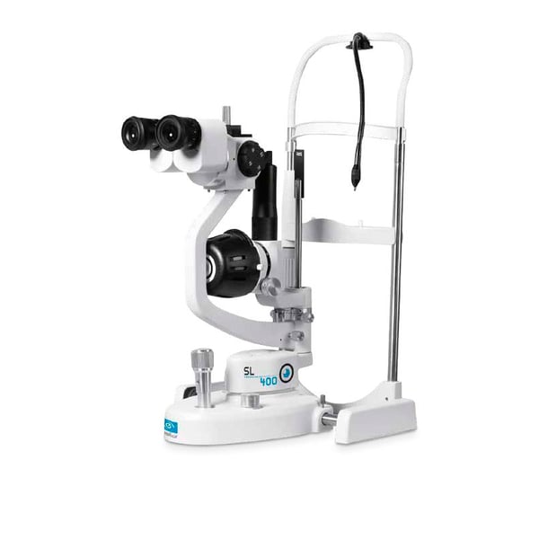 SL-300 and SL-400 Slit Lamp: Capacity and ergonomics