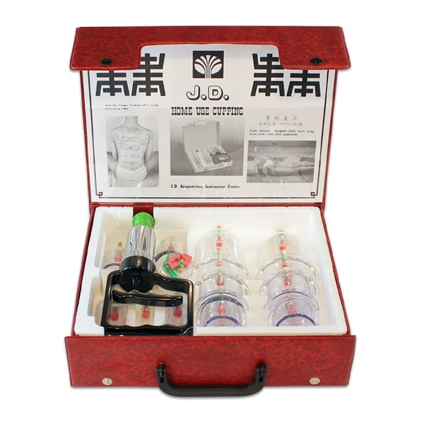 Suction cup plastic case with gun: Set of 15 suction cups (has 11 sizes)