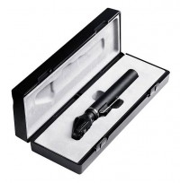 Riester Ri-mini 2.5V halogen ophthalmoscope in case (black color) Riester Ri-mini 2.5V halogen ophthalmoscope in case (black color)