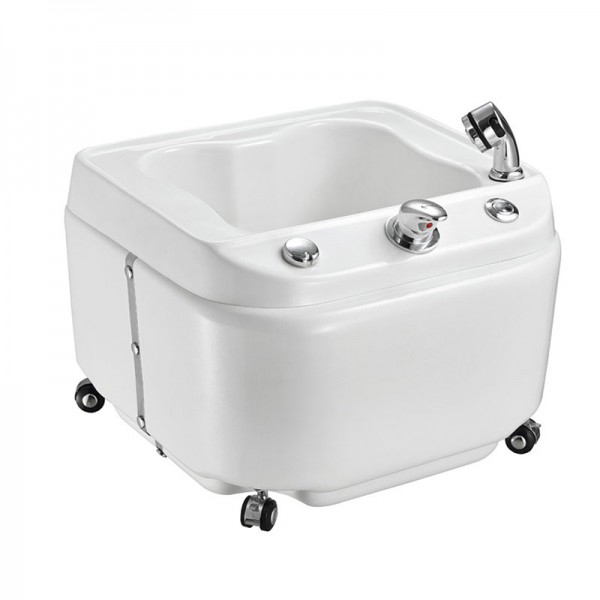 Hydromassage bathtub for feet: With adjustable water jet, LED lighting and wheels for movement Hydromassage bathtub for feet: With adjustable water jet, LED lighting and wheels for movement