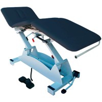 Kinefis Supreme three-body electric stretcher 194 x 70 cm with retractable wheels