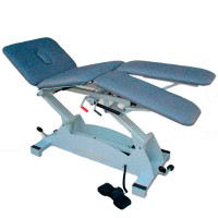 Kinefis Supreme four-body electric stretcher: with trendelenburg, curved structure, retractable wheels and toilet paper holder (194 x 70 cm)