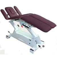 Kinefis Supreme six-body hydraulic stretcher 194 x 70 cm with retractable wheels Kinefis Supreme six-body hydraulic stretcher 194 x 70 cm with retractable wheels