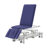 Galley Coinfycare Electric Table: Seven Sections, Triple Motor, PU Upholstery and Folding Armrests for Professional Aesthetics and Physiotherapy Galley Coinfycare Electric Table: Seven Sections, Triple Motor, PU Upholstery and Folding Armrests for Professional Aesthetics and Physiotherapy