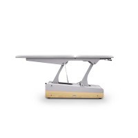 SWOP 2L SOFT Starter Massage Electric Table: two sections, multi-discipline, seamless and softer upholstery, height-adjustable motor, and retractable wheels SWOP 2L SOFT Starter Massage Electric Table: two sections, multi-discipline, seamless and softer upholstery, height-adjustable motor, and retractable wheels