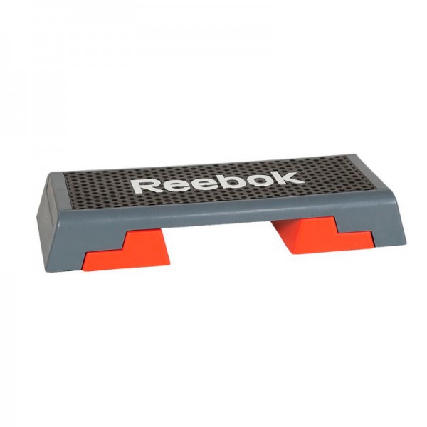 Reebok Step with adjustable height: ideal for group classes