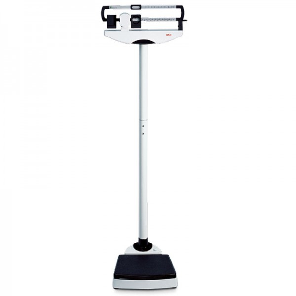 Seca 711 Class III (Medical) mechanical column scale: with non-slip weights at eye level