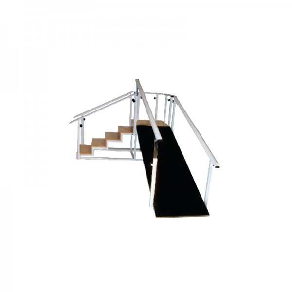 Ladder with five wooden steps: adjustable in height (with or without ramp)