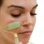 Jade Roller for Facial Massage: Ideal for facial massage, anti-wrinkle, tightening and anti-stress effect.