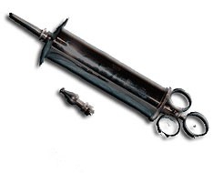 Ear washing syringes Ear washing syringes