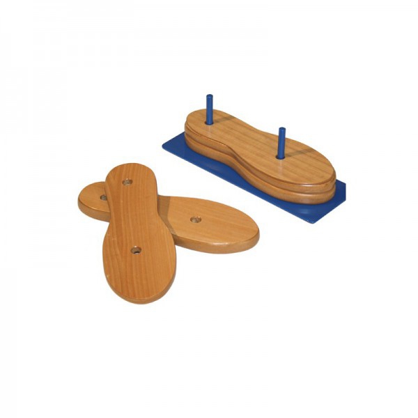 Set of varnished wooden risers