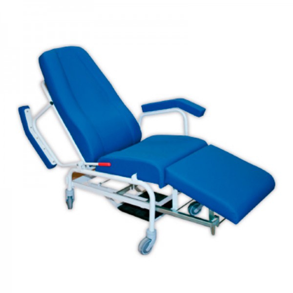 Kinefis Kinetic clinical and geriatric chair: Very robust structure, trendelenburg and folding armrests