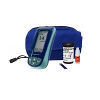 Lactate Scout Vet Pack: Lactate Scout Vet analyzer, 24 test strips and a bottle of control solution (4.5 – 5.6 mmol/L)