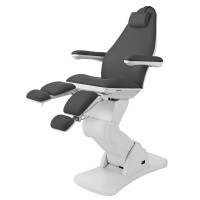 Electric Podiatry Chair Cubo: Five motors that control the height, inclination of the backrest and the seat