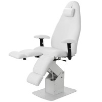 Extens electric podiatry chair: Minimalist design and with a motor to regulate the height