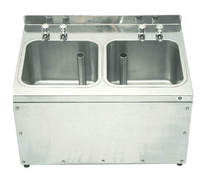 Contrast baths lower extremities ( ref g. 18954 ) Hydrotherapy